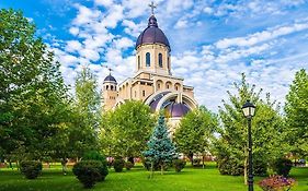 Ultracentral,Parcul Catedralei,Apartament 2 Camere